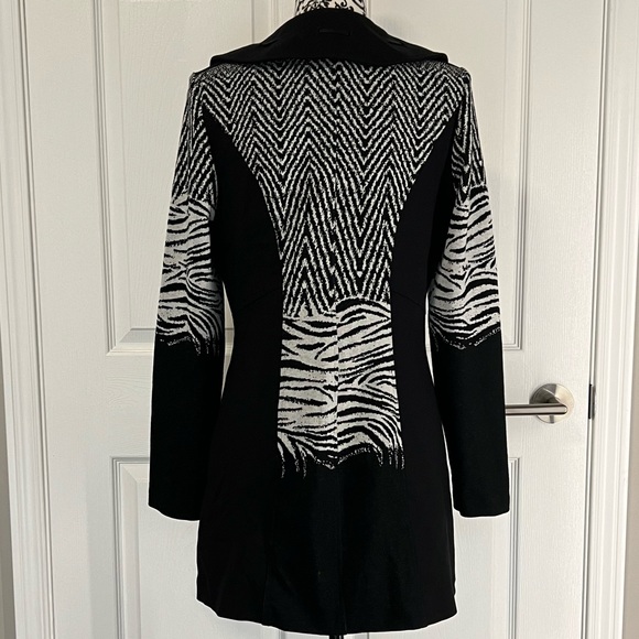 Frank Lyman. For Melanie Lyne. NWT. Zip up zebra print midi dress/ blazer. SZ 8. - Picture 3 of 14